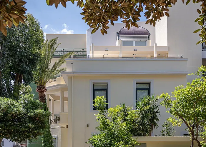 Avra City Boutique Hotel