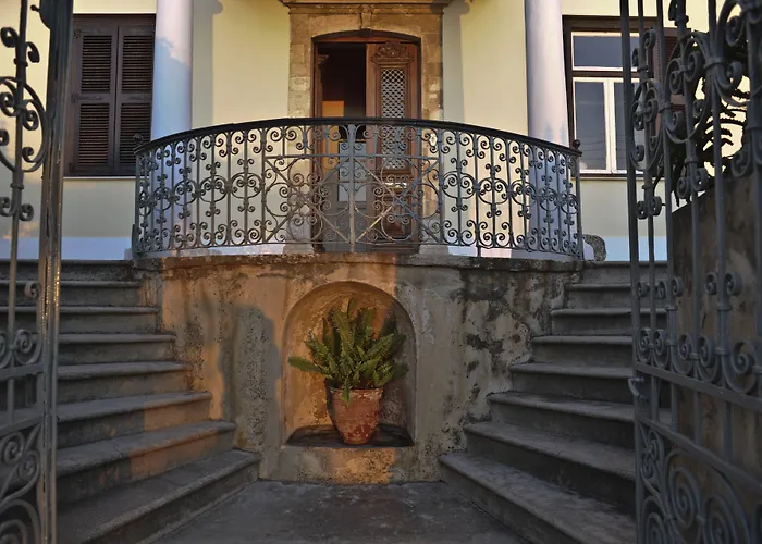 Doma Hotel